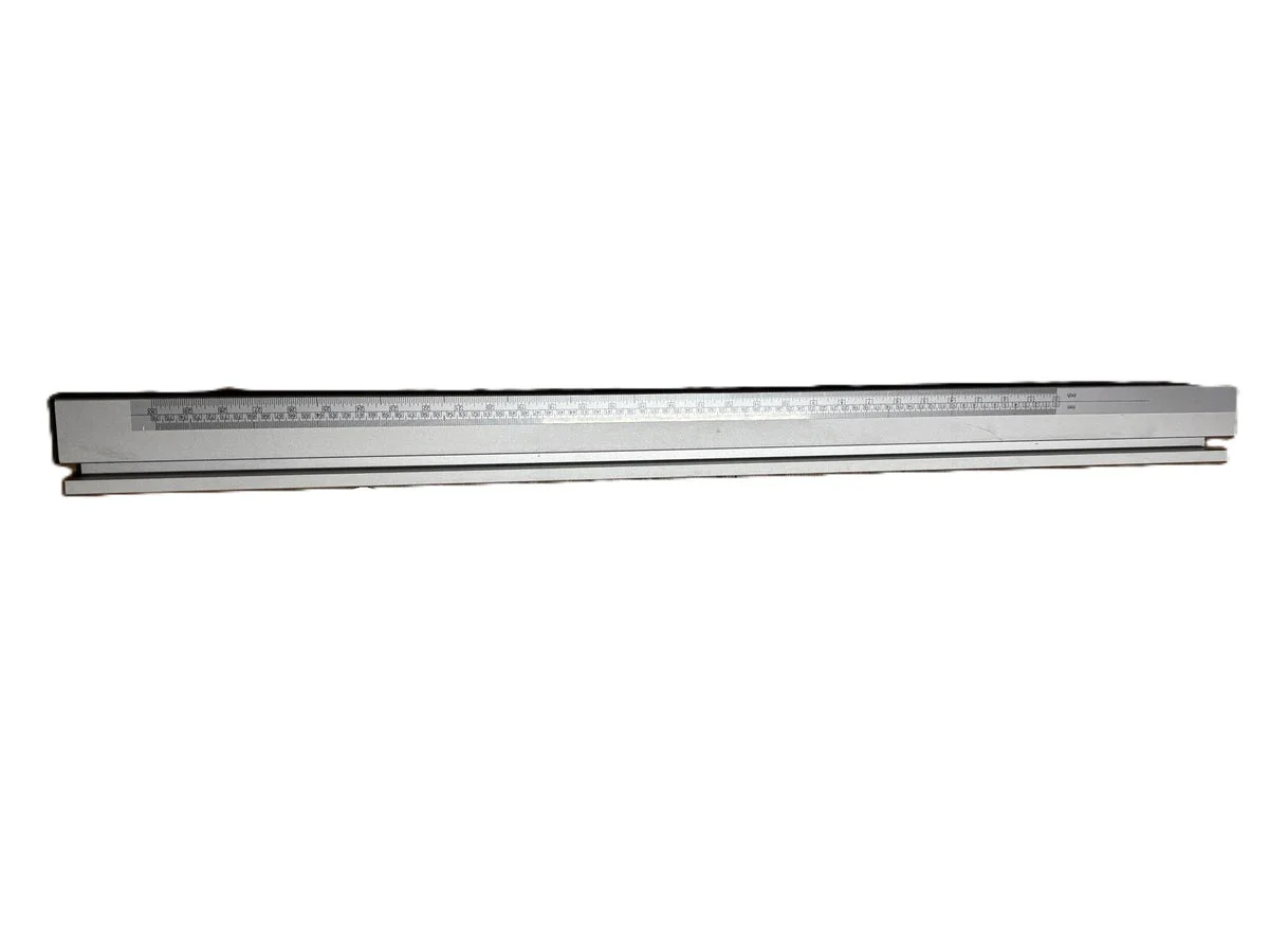 Maksiwa SC.1100.X Table Saw Right Front Rail, (SPMAK-SCX-B26) - Image 1